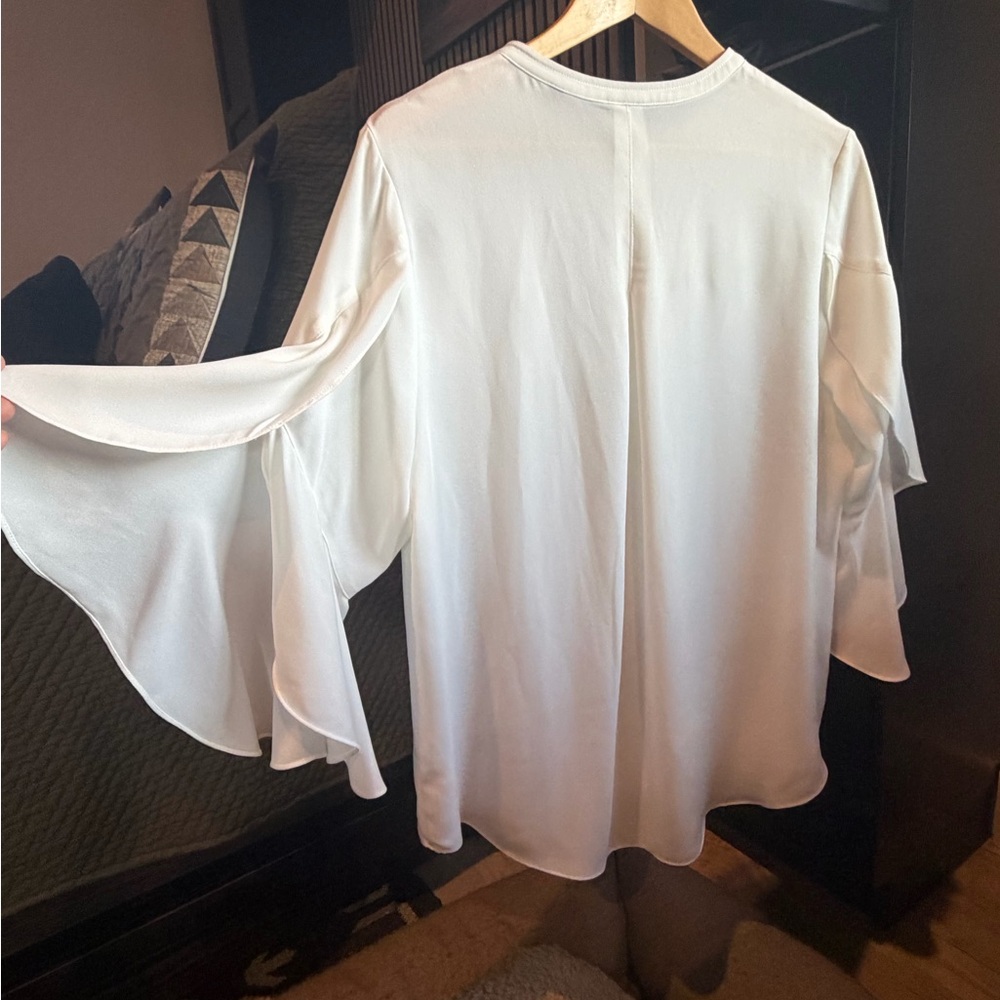 Cabi White Button-Down Blouse With Flared Sleeves - image 5